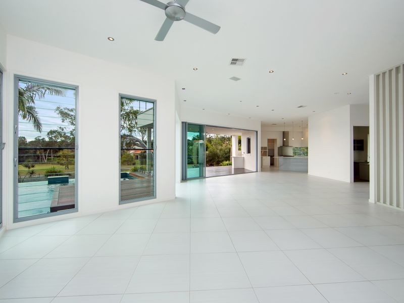 52 Longwood Drive, Peregian Springs QLD 4573
