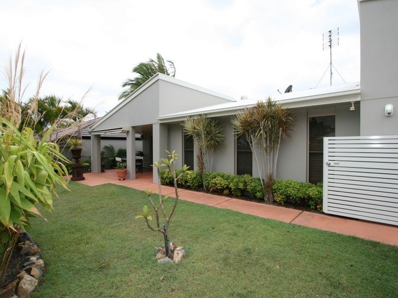 34 Highgrove Circuit, Peregian Springs QLD 4573