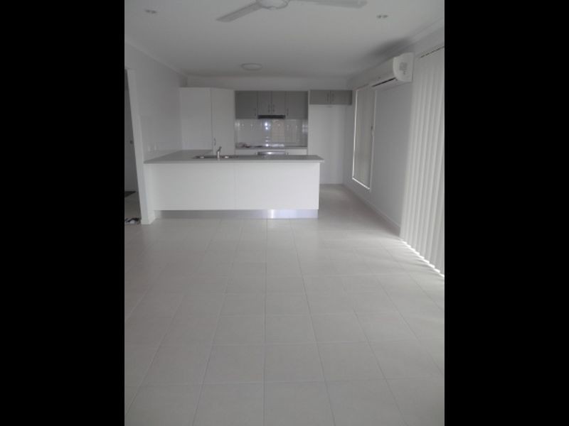 12 Gainsborough Crescent, Peregian Springs QLD 4573