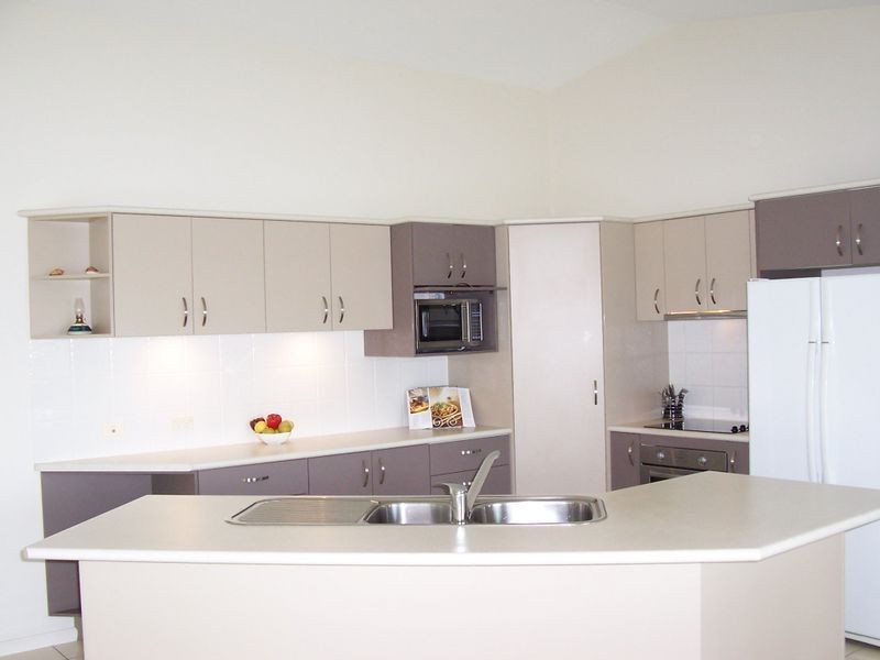 15 Pennant Court, Peregian Springs QLD 4573