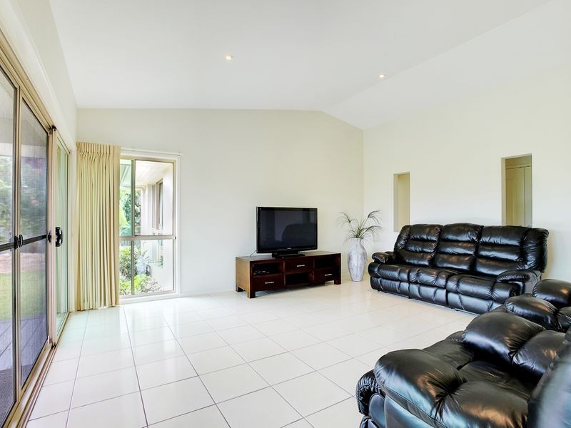 15 Pennant Court, Peregian Springs QLD 4573