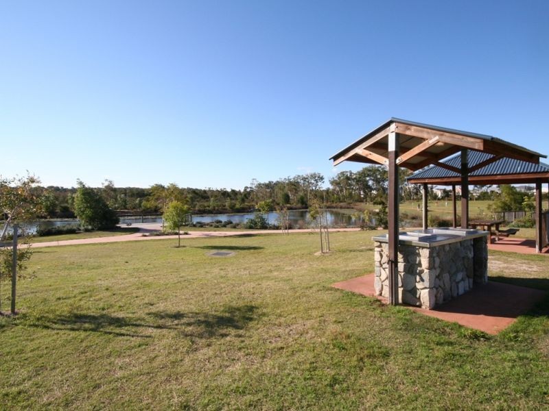 9 Goldenbell Place, Peregian Springs QLD 4573