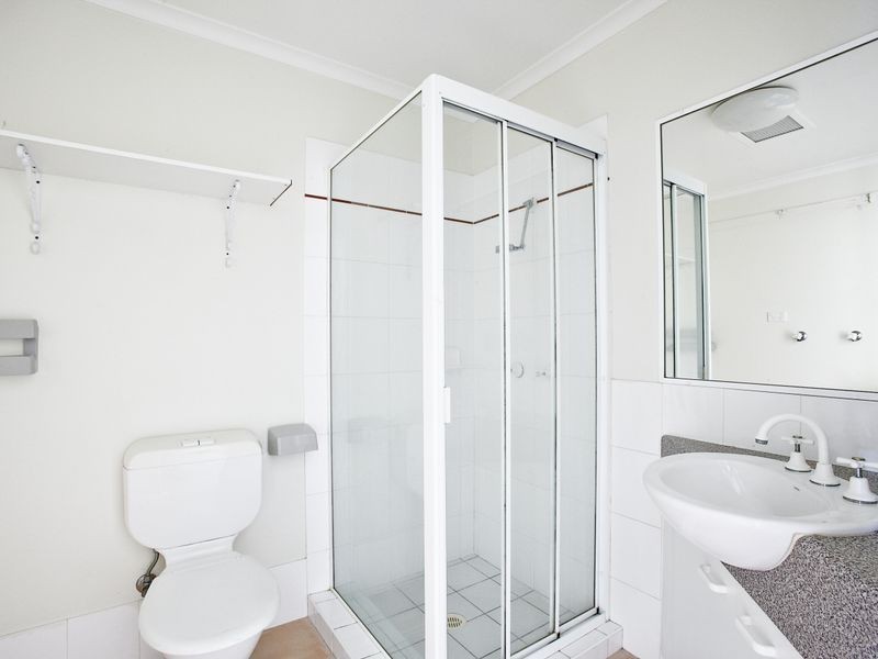 4/9 Lake Street, Tewantin QLD 4565