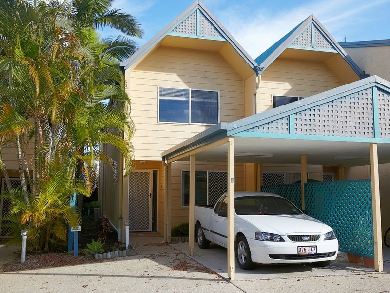 4/9 Lake Street, Tewantin QLD 4565