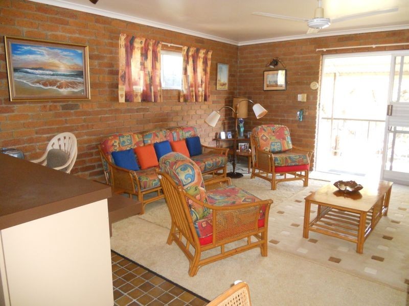 2/60 Oriole Avenue, Peregian Beach QLD 4573