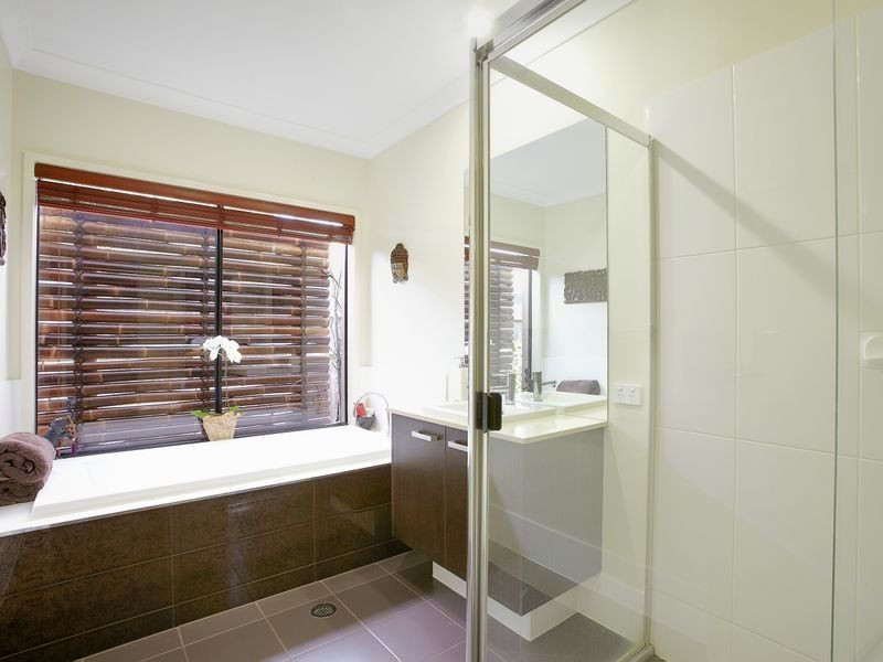 22 Dornoch Way, Peregian Springs QLD 4573