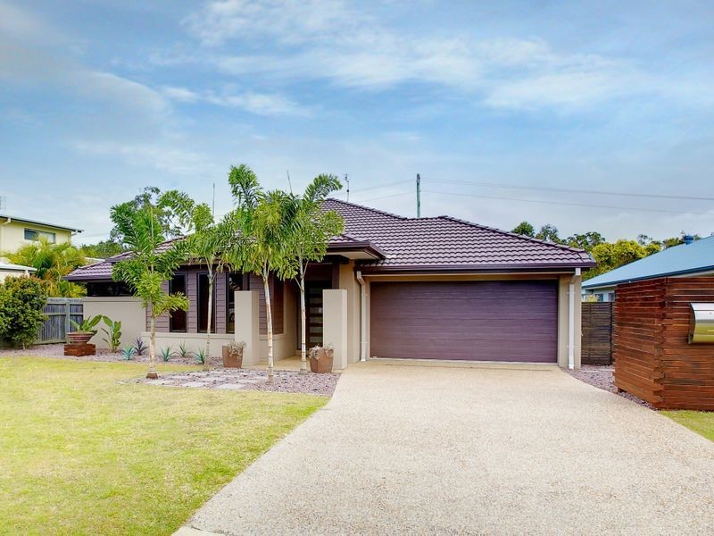 22 Dornoch Way, Peregian Springs QLD 4573