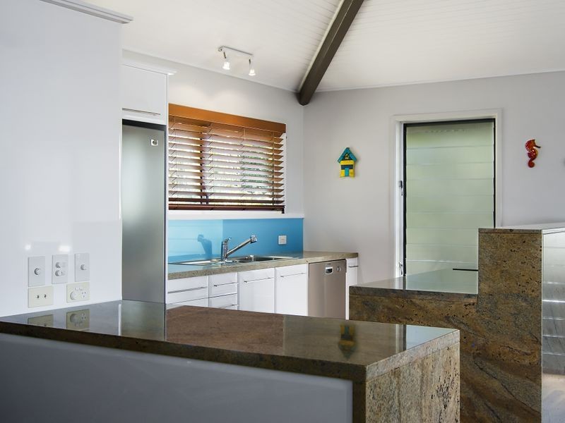 2/390 David Low Way, Peregian Beach QLD 4573