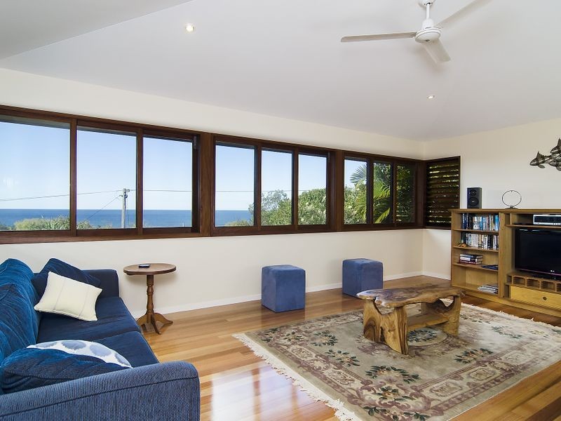 6 Kestrel Crescent, Peregian Beach QLD 4573