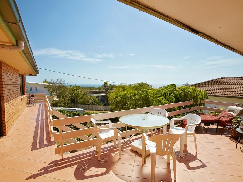 8 Pelican Street, Peregian Beach QLD 4573