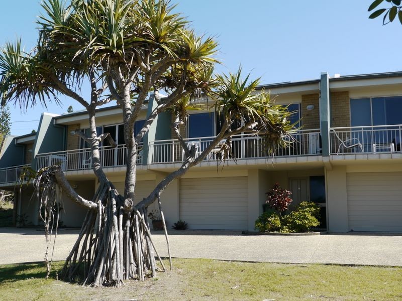 3/2 Tristania Drive, Marcus Beach QLD 4573