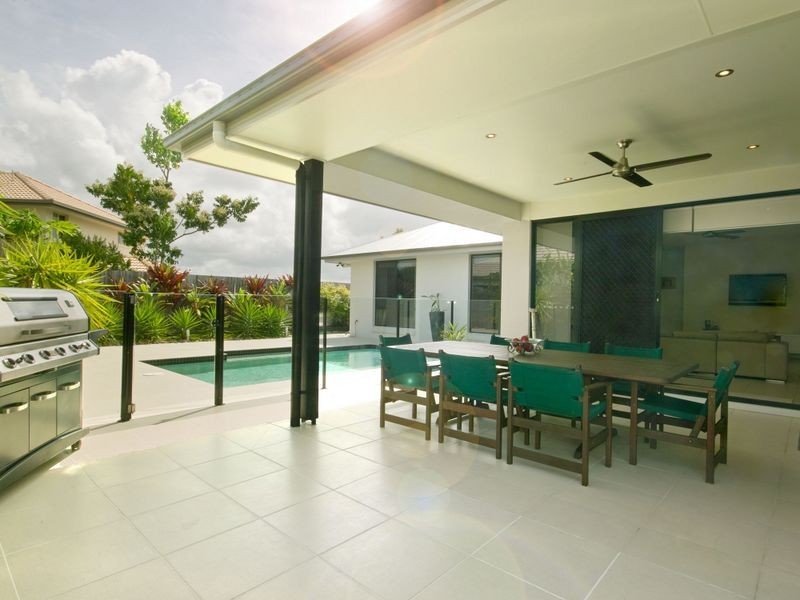 136 The Avenue, Peregian Springs QLD 4573