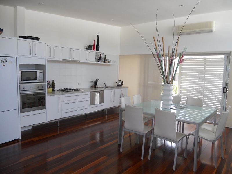 2/244 David Low Way, Peregian Beach QLD 4573