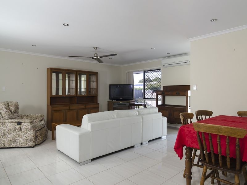 36 Namba Street, Pacific Paradise QLD 4564
