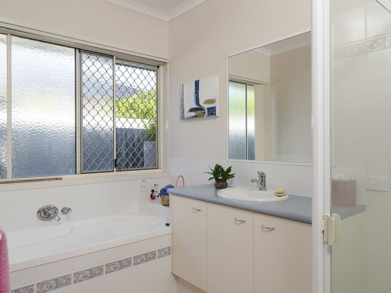 24 Forest Ridge Circuit, Peregian Springs QLD 4573