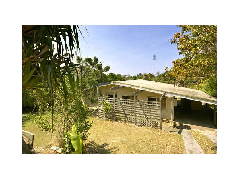 10 Shearwater Street, Peregian Beach QLD 4573