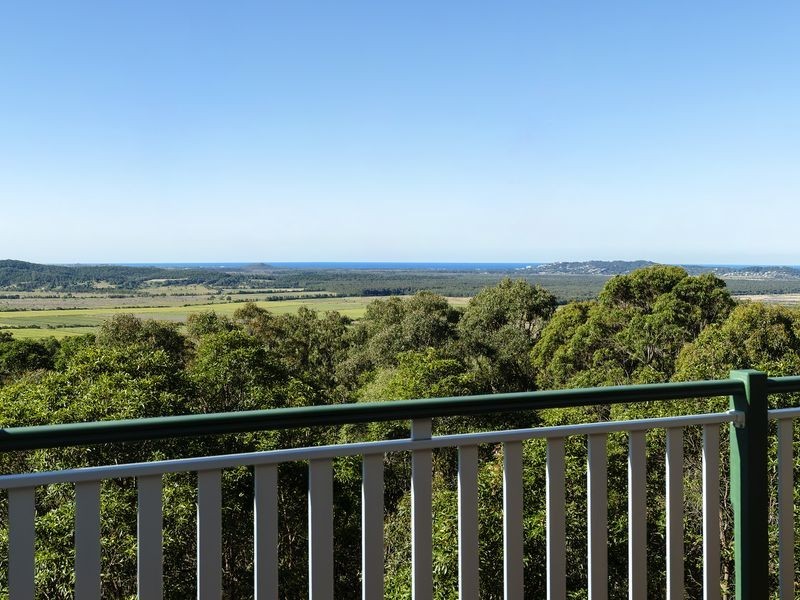7 Mount Coolum Close, Maroochy River QLD 4561