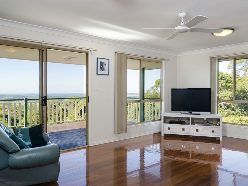 7 Mount Coolum Close, Maroochy River QLD 4561