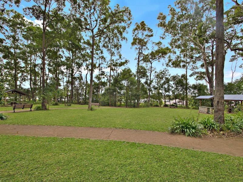 8 Waterville Way, Peregian Springs QLD 4573