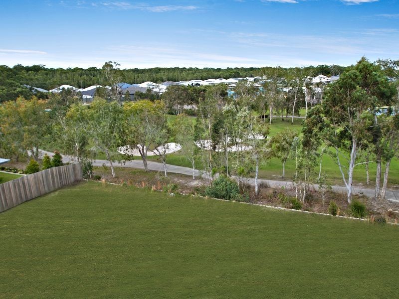 12 Crenshaw Place, Peregian Springs QLD 4573