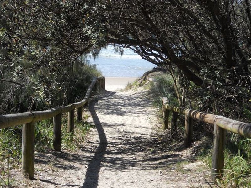 18 Shearwater Street, Peregian Beach QLD 4573