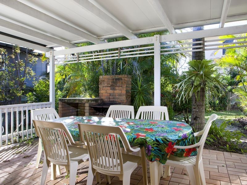 17 Petrel Street, Peregian Beach QLD 4573