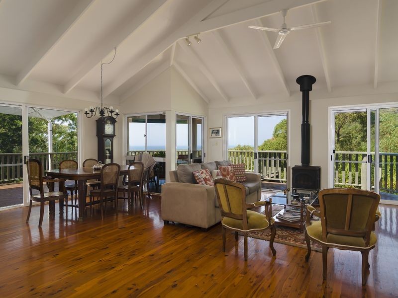 5 Crystal Pacific Court, Mount Coolum QLD 4573