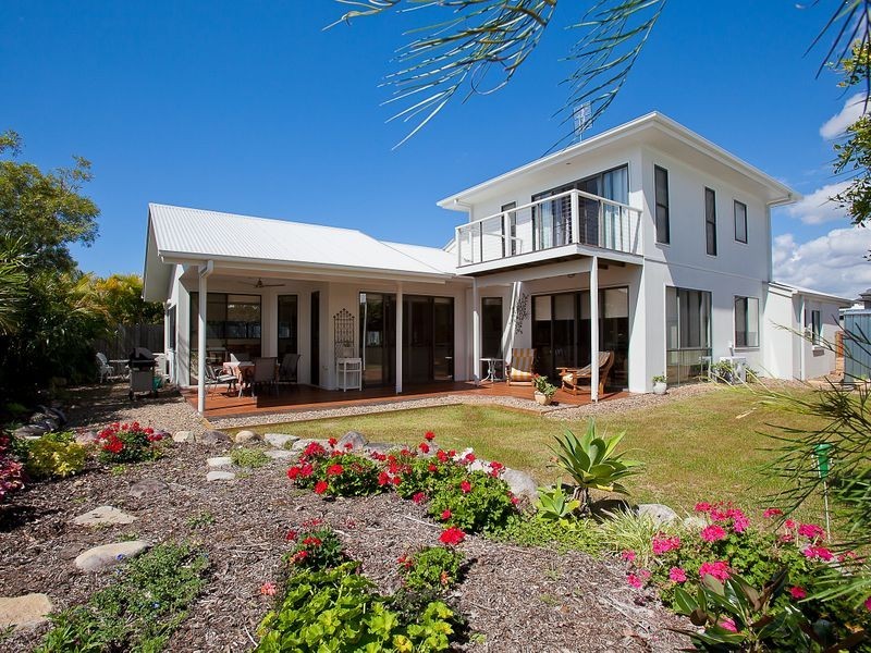 35 Maddens Crescent, Peregian Springs QLD 4573