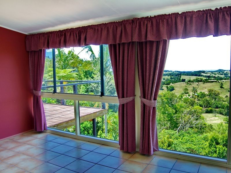 20 Maple Avenue, Mapleton QLD 4560