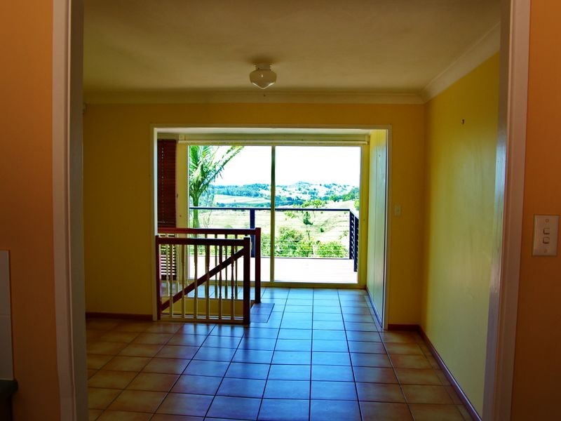 20 Maple Avenue, Mapleton QLD 4560