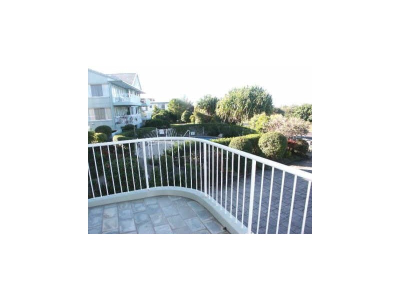 2/60-64 Peregian Espl, OCEAN SHORES, Peregian Beach QLD 4573