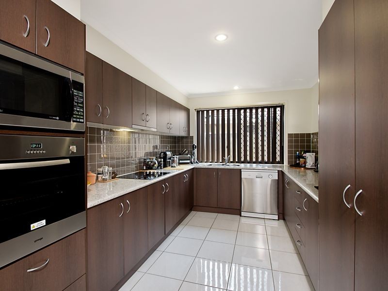 12 Waterville Way, Peregian Springs QLD 4573