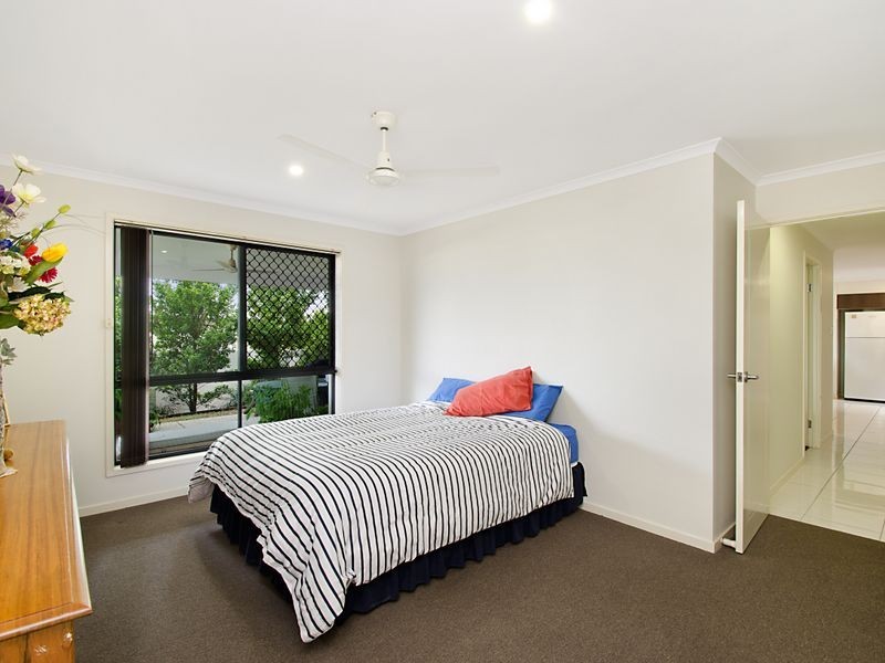 12 Waterville Way, Peregian Springs QLD 4573