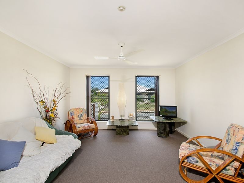 12 Waterville Way, Peregian Springs QLD 4573