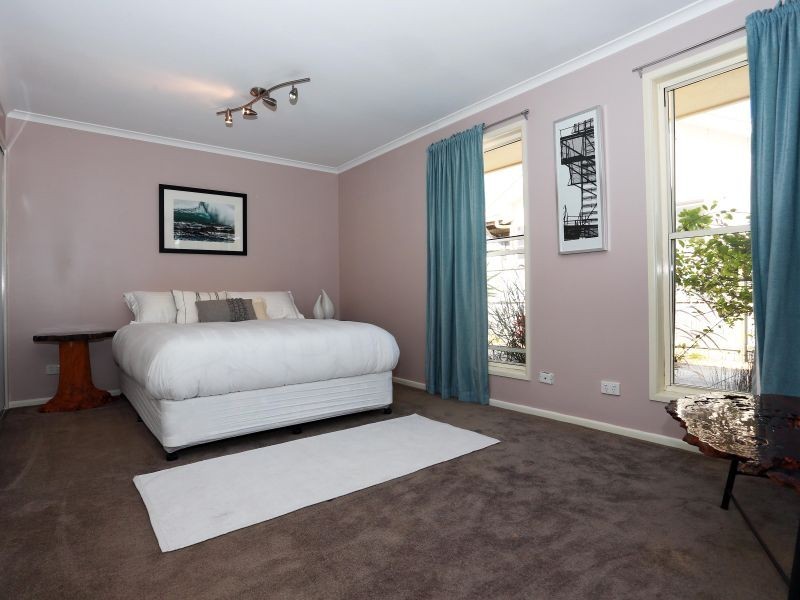 35 Lakedrive Crescent, Marcoola QLD 4564
