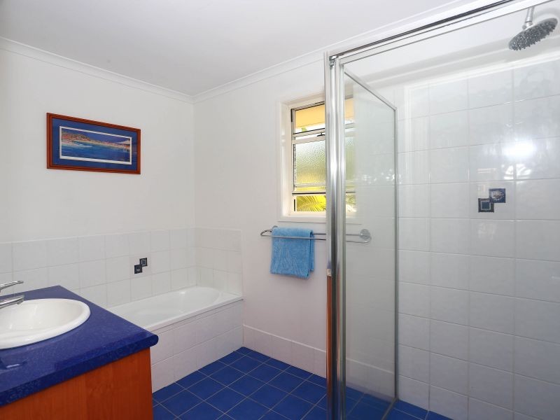 35 Lakedrive Crescent, Marcoola QLD 4564