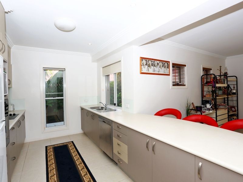 33 Highgrove Circuit, Peregian Springs QLD 4573