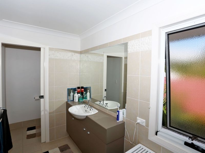 33 Highgrove Circuit, Peregian Springs QLD 4573