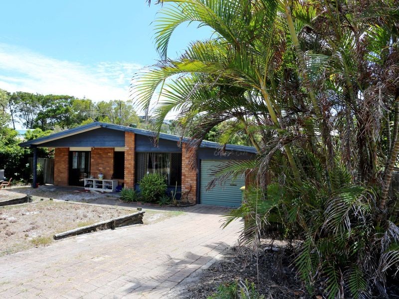 2 Gannet Street, Peregian Beach QLD 4573