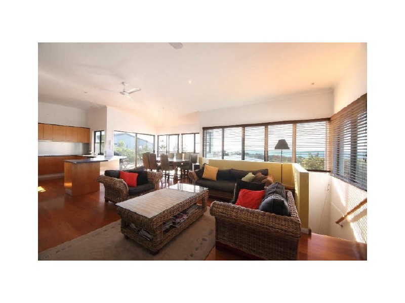 50 Kingfisher Drive, Peregian Beach QLD 4573