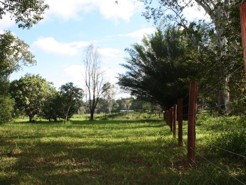 824 Eumundi Noosa Road, Doonan QLD 4562