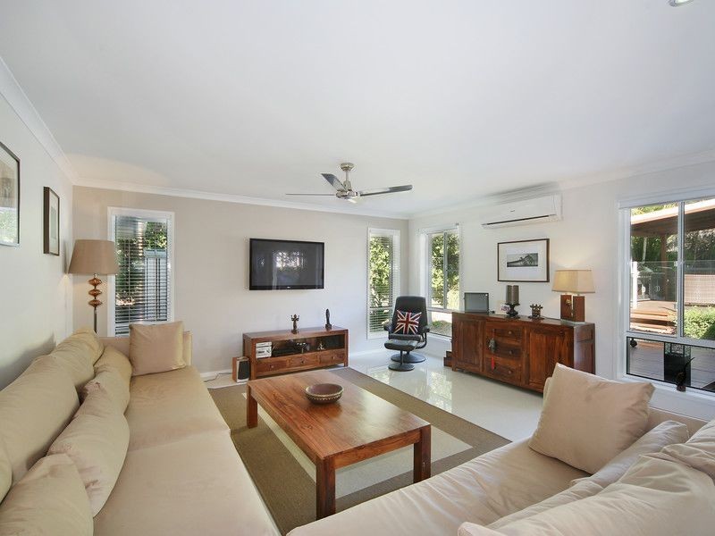 6 Pennant Court, Peregian Springs QLD 4573