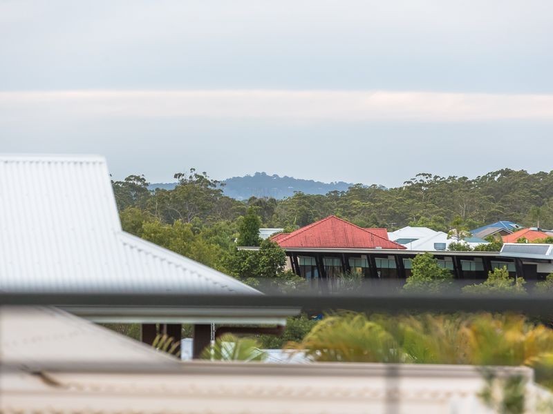 6 Pennant Court, Peregian Springs QLD 4573