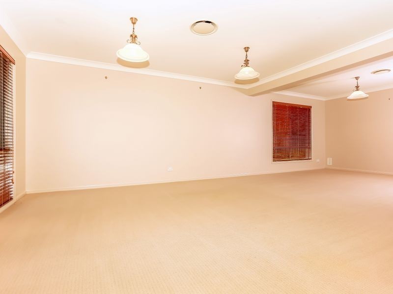 12 Garcia Court, Peregian Springs QLD 4573