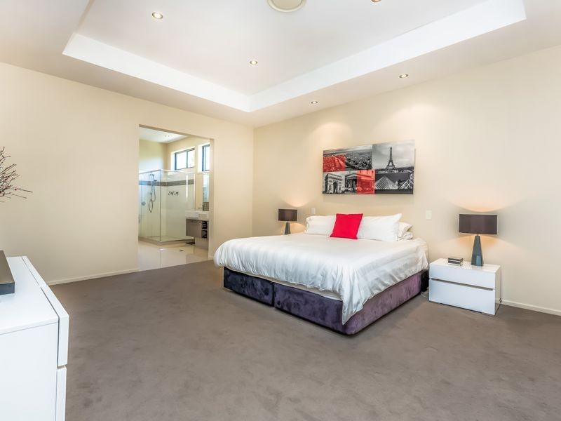 14 Cobblestone Place, Peregian Springs QLD 4573