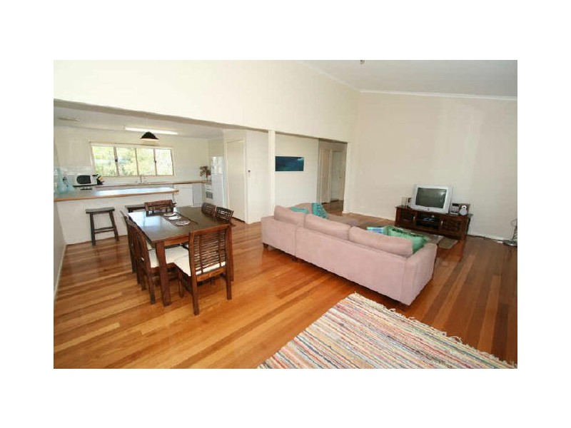 37 Gouldian Street, SEASCAPE, Peregian Beach QLD 4573