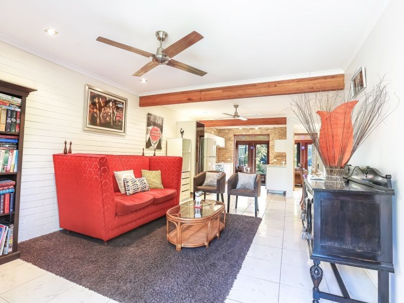 2/3 Oriole Avenue, Peregian Beach QLD 4573