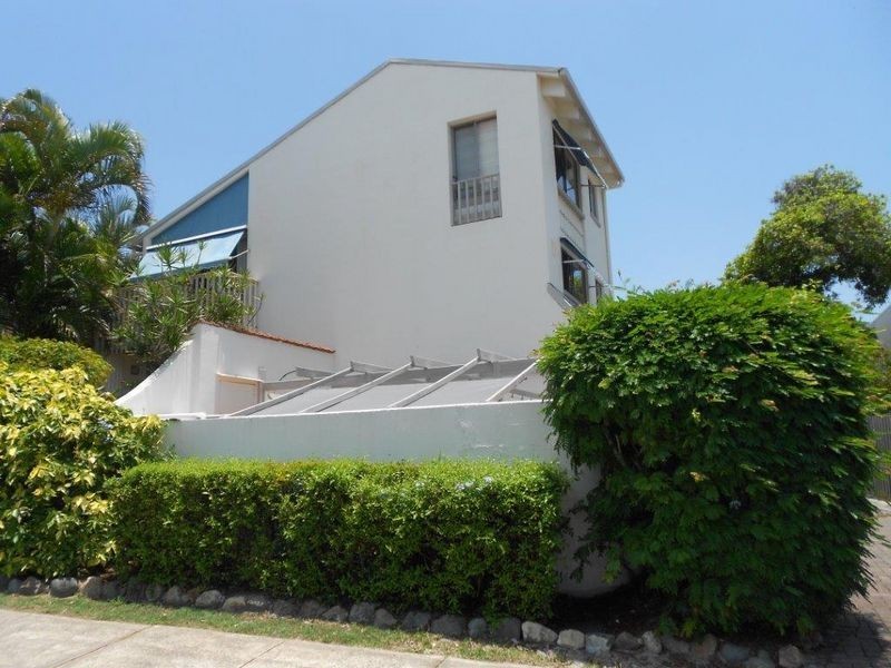 1/1 Lowry Street, Peregian Beach QLD 4573