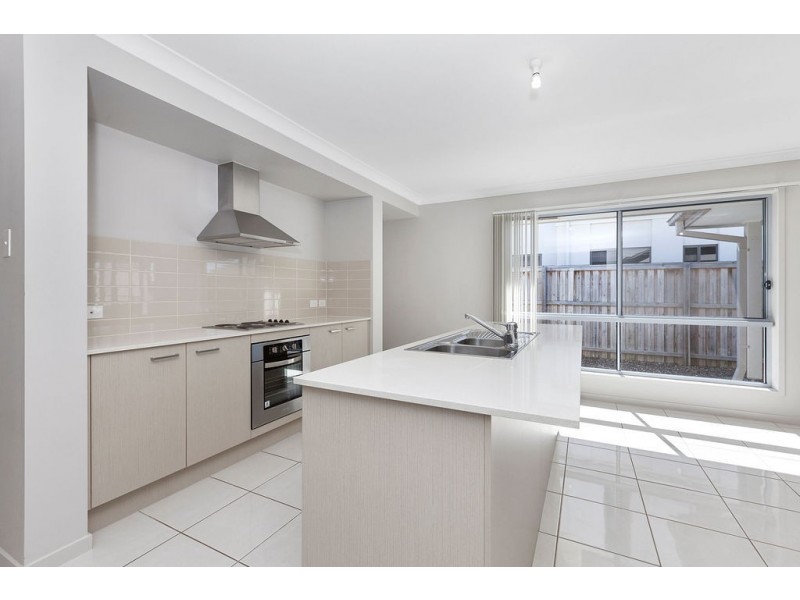 8 Feathertail Place, Peregian Springs QLD 4573