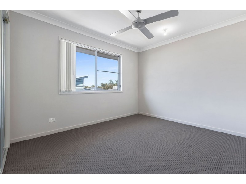 8 Feathertail Place, Peregian Springs QLD 4573